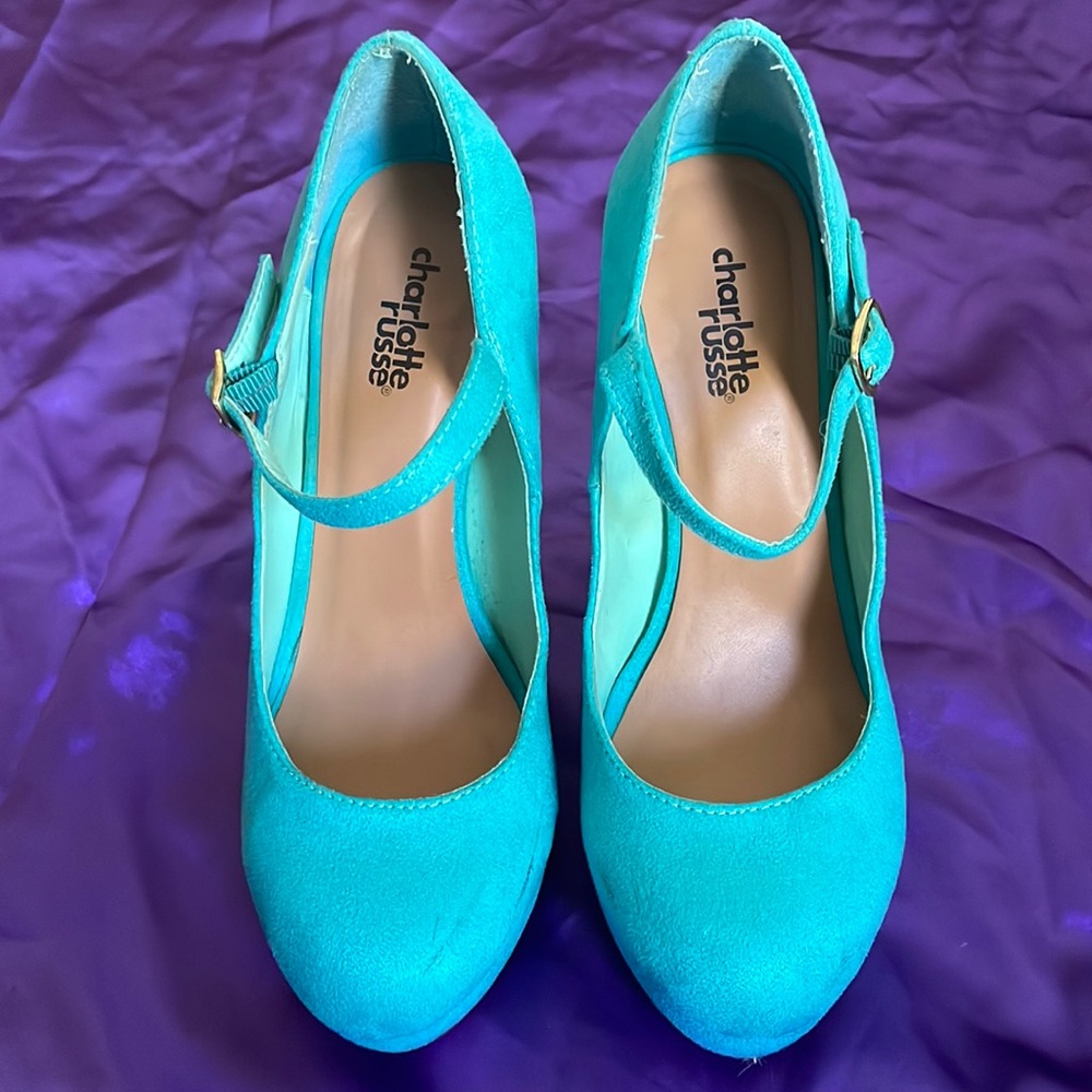 Teal pumps with cute ankle buckle